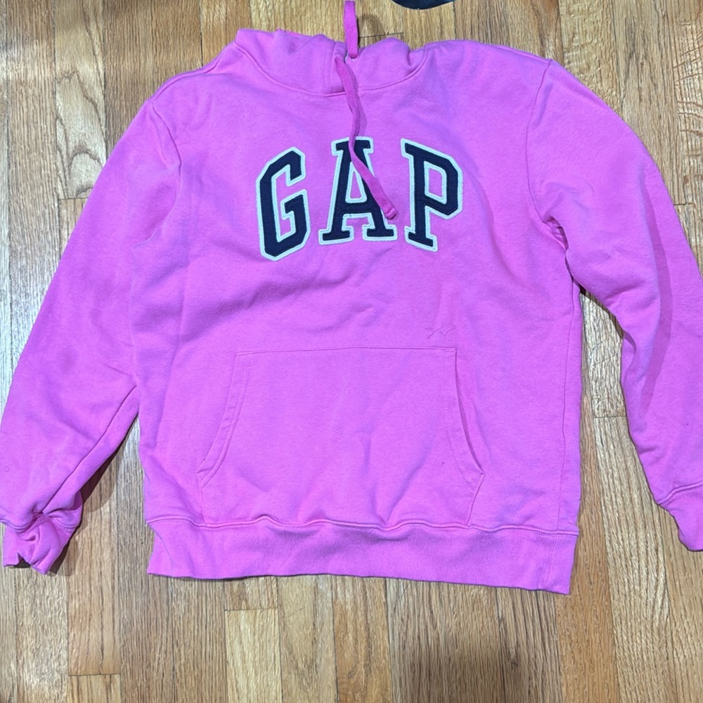 Never worn pink Gap hoodie - SOLD ON DEPOP